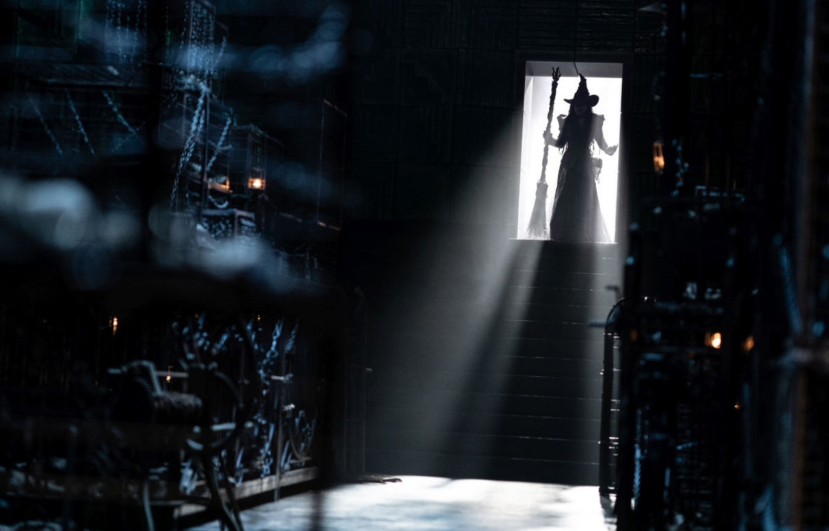 Čarodějka: Druhá část